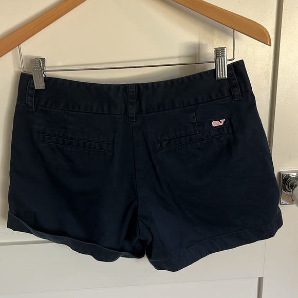 Size 2, Navy Women’s Vineyard Vines shorts - Picture 2 of 6